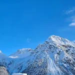 D'rock Arosa-nightlife Lodge-adults Only *