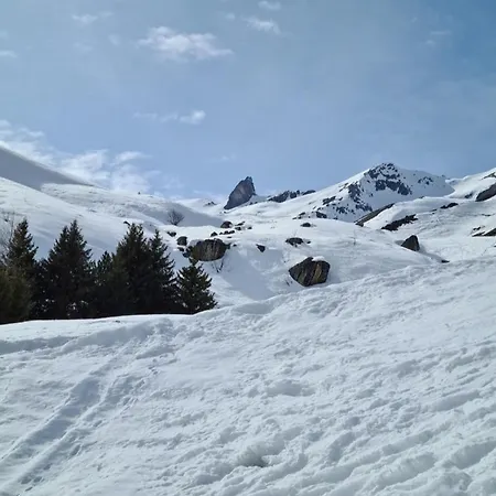 Fewo D'Rock Arosa-Perfect For Party Lovers-Located Above A Bar & Club (Adults Only)
