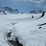 D'rock Arosa-nightlife Lodge-adults Only * Arosa