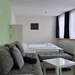 Apartman D'rock Arosa-nightlife Lodge-adults Only