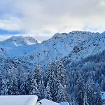 Apartman D'rock Arosa-nightlife Lodge-adults Only Arosa