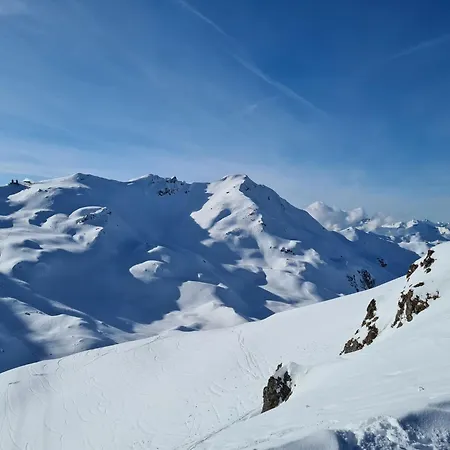 D'rock Arosa- Center Of Nightlife By Nature Switzerland דירה ארוזה